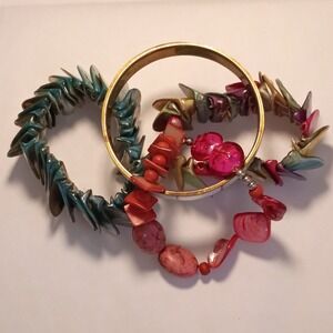 Chico's Multicolor Shell Beaded Stackable Bangle Bracelet Lot in Brass & Pink